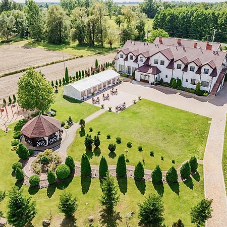 Bed and Breakfast Gosciniec Zacisze I Blisko A2 Dabie-Uniejow I Restauracja Esterno foto
